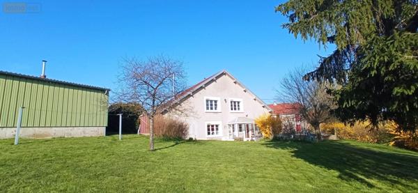 Maison à vendre à Neuilly-l'Évêque en Haute-Marne (52360), ref : 52020-62