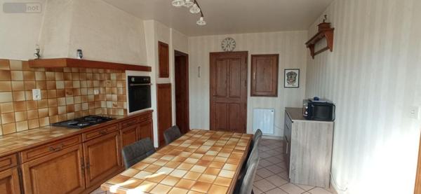 Maison à vendre à Neuilly-l'Évêque en Haute-Marne (52360), ref : 52020-62