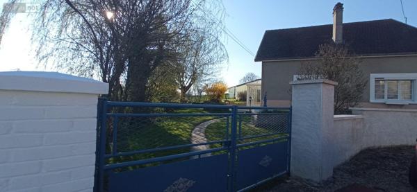 Maison à vendre à Neuilly-l'Évêque en Haute-Marne (52360), ref : 52020-62