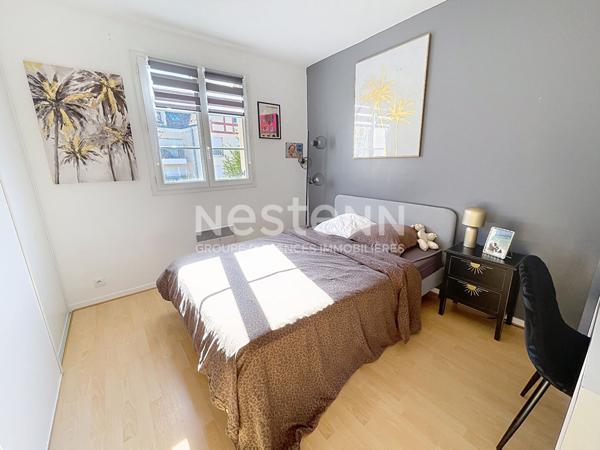 A vendre Maison de 5 pièces de 96 m² à Plaisir - Quartier centre ville