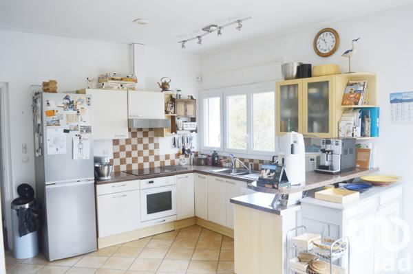 Maison à vendre 9 pièces 220 m² Romans-sur-Isère