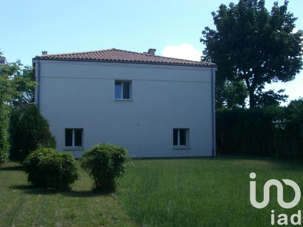 Maison à vendre 9 pièces 220 m² Romans-sur-Isère