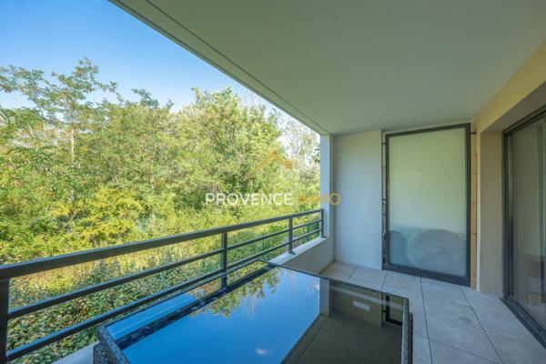 Aix-en-Provence (13080) Appartement T2 avec terrasse & parking - 45 m² - LUYNES