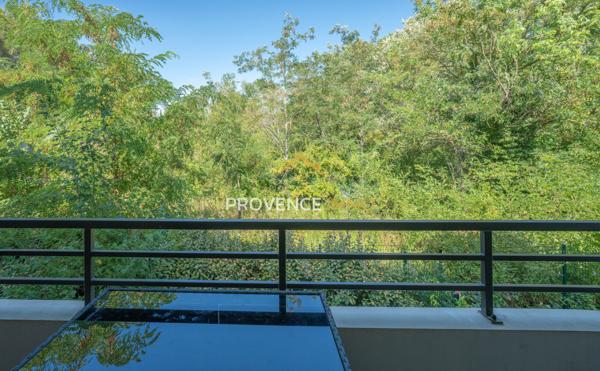 Aix-en-Provence (13080) Appartement T2 avec terrasse & parking - 45 m² - LUYNES