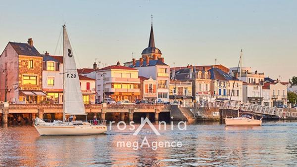 Maison à LES SABLES-D'OLONNE, 85100 - 7 pièces 190m²