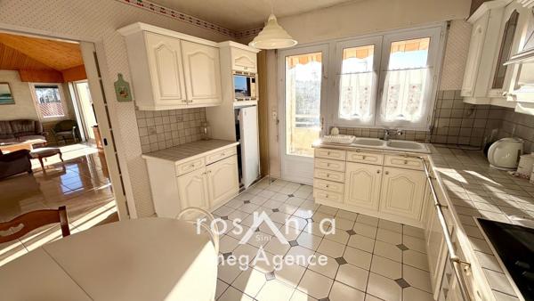 Maison à LES SABLES-D'OLONNE, 85100 - 7 pièces 190m²
