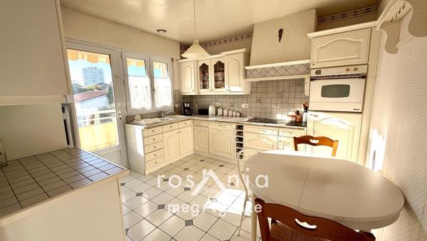 Maison à LES SABLES-D'OLONNE, 85100 - 7 pièces 190m²