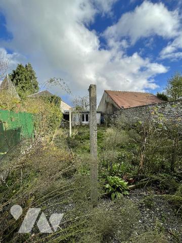 LA FERTE MACE, maison de ville 189 m² habitables avec jardin