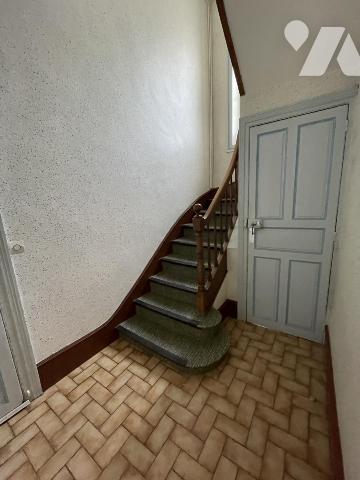 LA FERTE MACE, maison de ville 189 m² habitables avec jardin