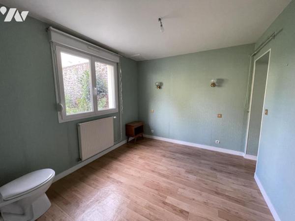 LA FERTE MACE, maison de ville 189 m² habitables avec jardin