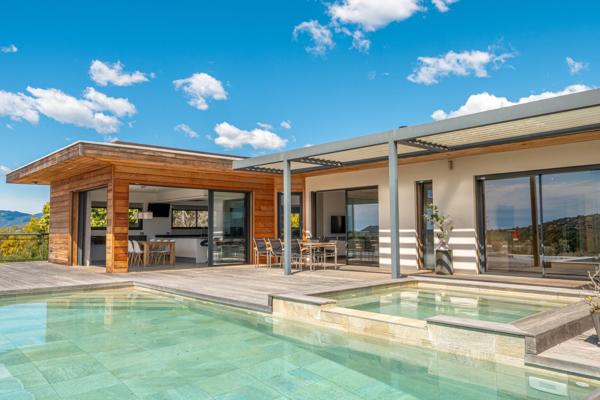 Vente Villa de luxe Porticcio 10 Pièces 320 m²