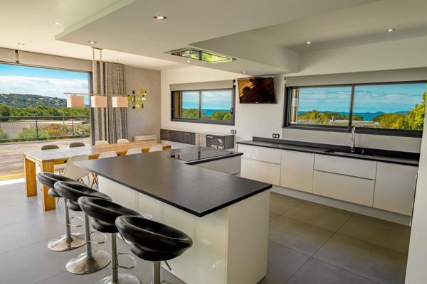 Vente Villa de luxe Porticcio 10 Pièces 320 m²
