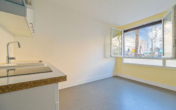 Appartement à vendre    1 pièce • 18,05 m2 Paris 11