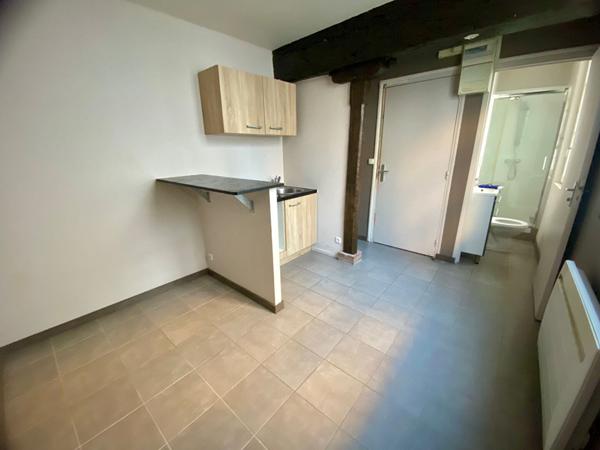 Orléans hyper centre - Studio 12.53m²