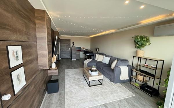 Appartement à vendre    2 pièces • 57 m2 Le Cannet