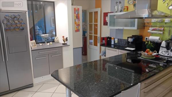 Pavillon à vendre à Ruaudin dans la Sarthe (72230), ref : 72012-1092222