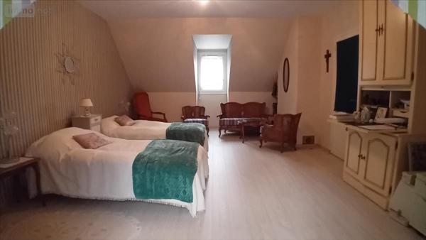 Pavillon à vendre à Ruaudin dans la Sarthe (72230), ref : 72012-1092222