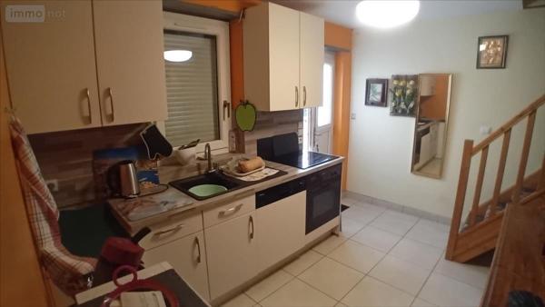 Pavillon à vendre à Ruaudin dans la Sarthe (72230), ref : 72012-1092222