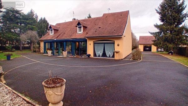 Pavillon à vendre à Ruaudin dans la Sarthe (72230), ref : 72012-1092222