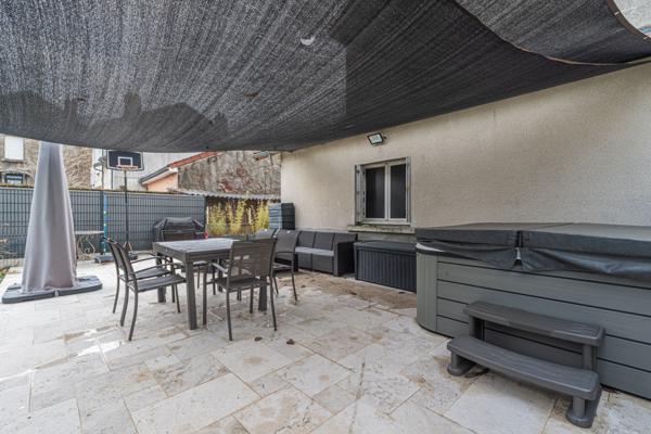 Maison 7 pièces - 194 m² Exclusivité efficity