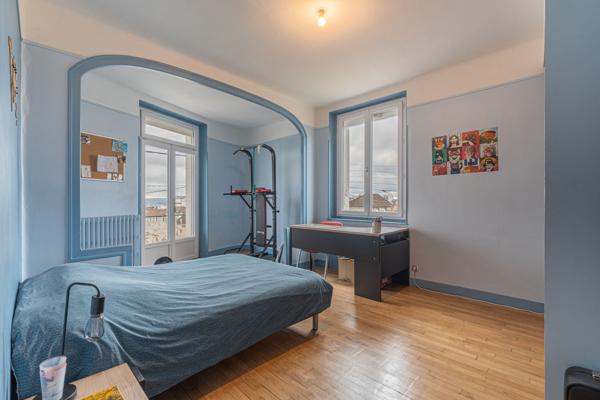 Maison 7 pièces - 194 m² Exclusivité efficity