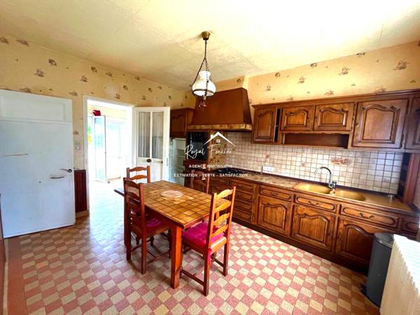 Bien situé, très belle maison familiale