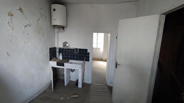 Maison à vendre à Tinchebray Bocage dans l'Orne (61800), ref : V3-TY