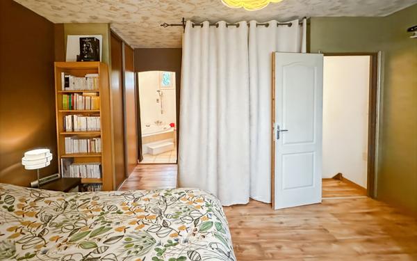 Maison à vendre    4 pièces • 123,34 m2 Saint-Étienne-de-Tulmont