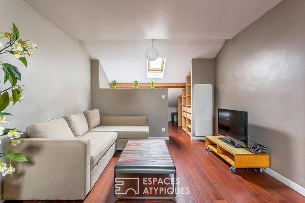 Appartement rénové en dernier étage