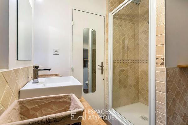 Appartement rénové en dernier étage