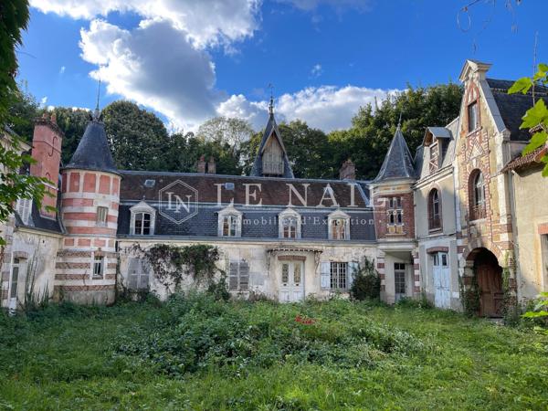 Manoir à restaurer à vendre à 40 km de Paris