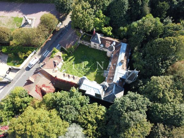 Manoir à restaurer à vendre à 40 km de Paris