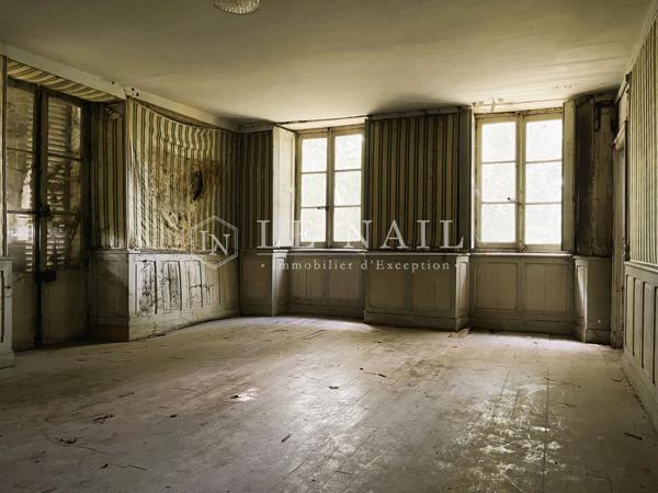Manoir à restaurer à vendre à 40 km de Paris