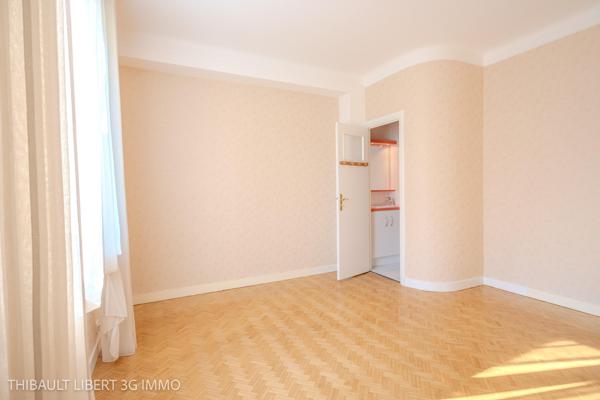 Vente / Maison et grand terrain