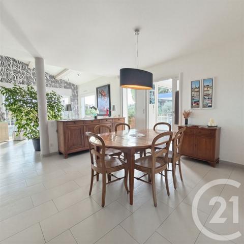Maison à vendre  6 pièces - 203,65 m2 VALBONNE - 06