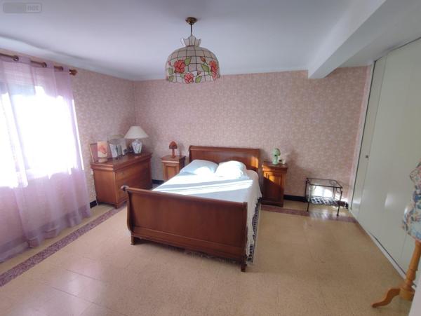 Maison à vendre à Château-Arnoux-Saint-Auban dans les Alpes-de-Haute-Provence (04160), ref : 1598