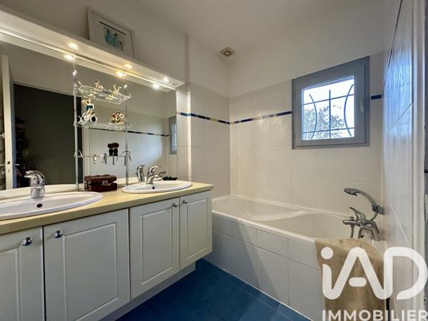 Maison à vendre 7 pièces 140 m² Mont-près-Chambord