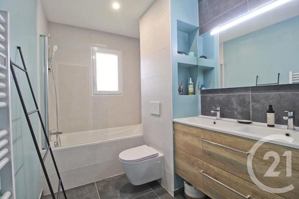 Maison à vendre  6 pièces - 115 m2 LA BOISSE - 01