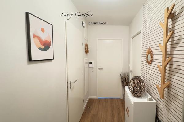 Superbe appartement T2 de 47 m² avec balcon, parking et vue imprenable sur la Lys – Armentières