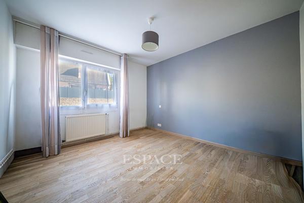 Concarneau appartement de 81 m2 avec terrasse, garage et cave