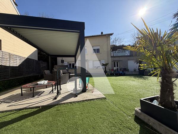 Maison 7 pièces 240 m2