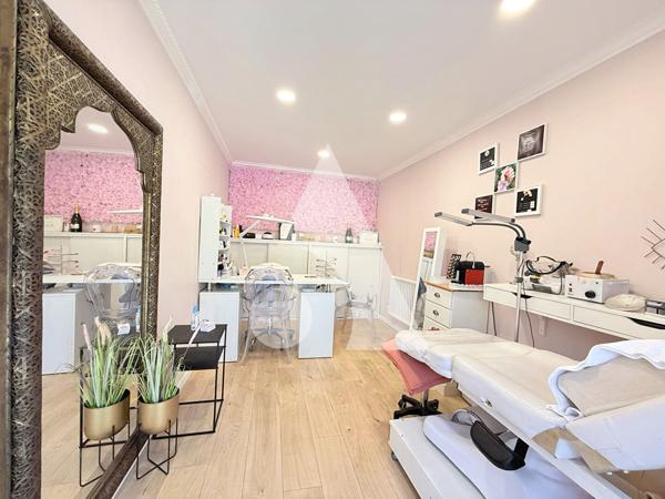 Maison 7 pièces 240 m2