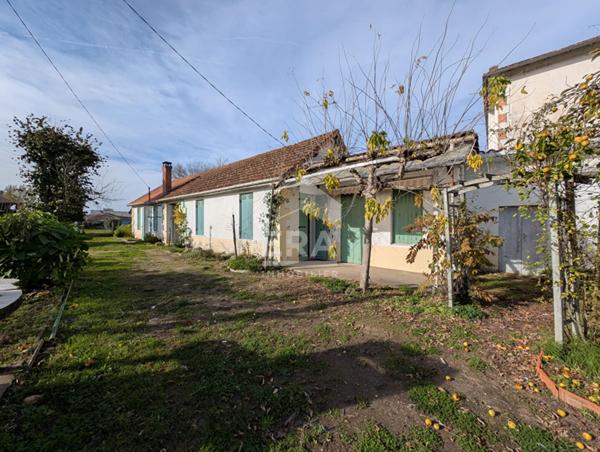 Maison à vendre de plain pied à Montpon-Ménestérol 5 pièces 90 m2