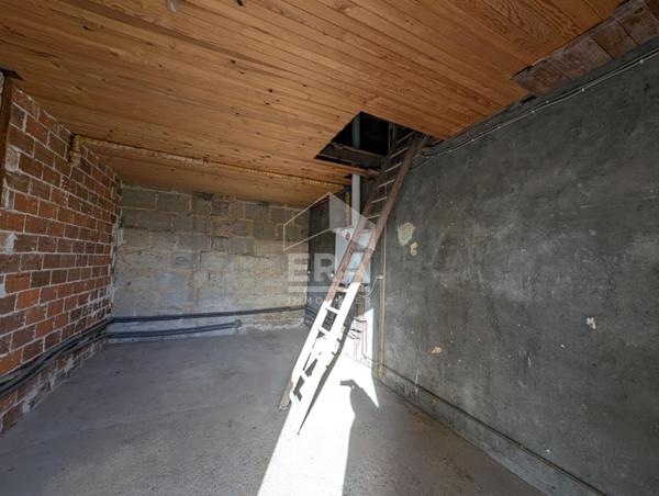 Maison à vendre de plain pied à Montpon-Ménestérol 5 pièces 90 m2