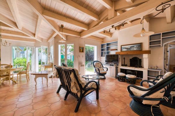 Vente Maison de luxe Le Bois-Plage-en-Ré 7 Pièces 192 m²