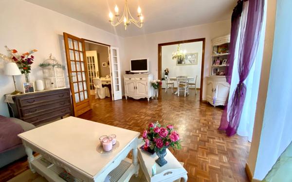 Appartement à vendre    5 pièces • 100 m2 Ris-Orangis