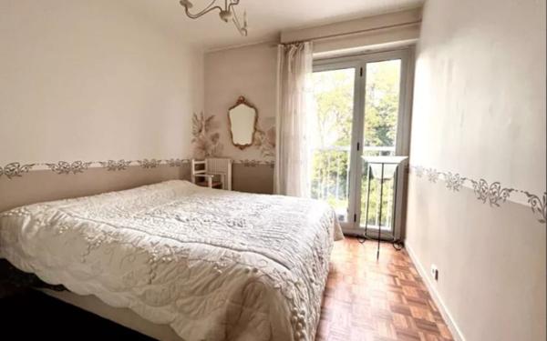 Appartement à vendre    5 pièces • 100 m2 Ris-Orangis