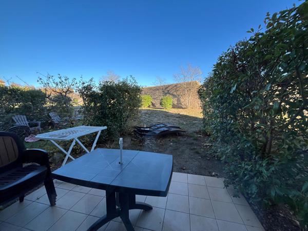 Proche Canal du Midi beau studio cabine