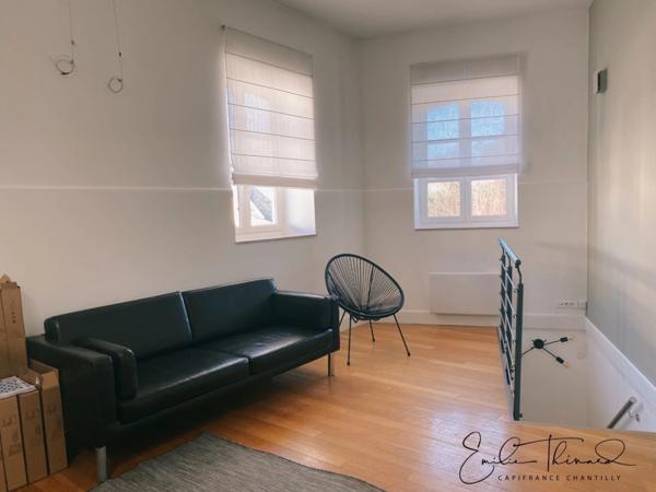 Dpt Oise (60), à louer CHANTILLY appartement T2 QUARTIER GARE