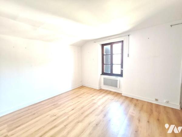 MAISON A VENDRE A FRESNE LES REIMS - Maison d'env. 90m² avec jardinet